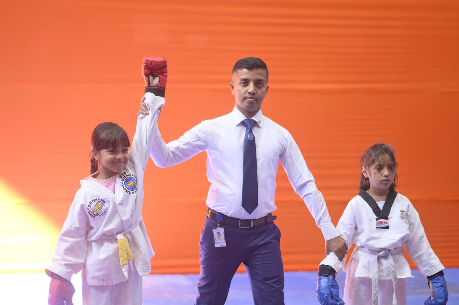 407378567_740442471437697_5862781876402160969_n